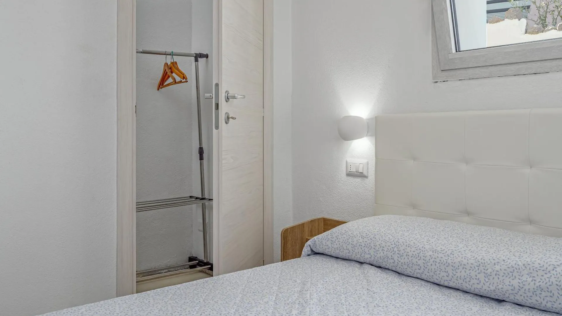 Villa La Maddalena 8&1, Vasilius Porto Cervo