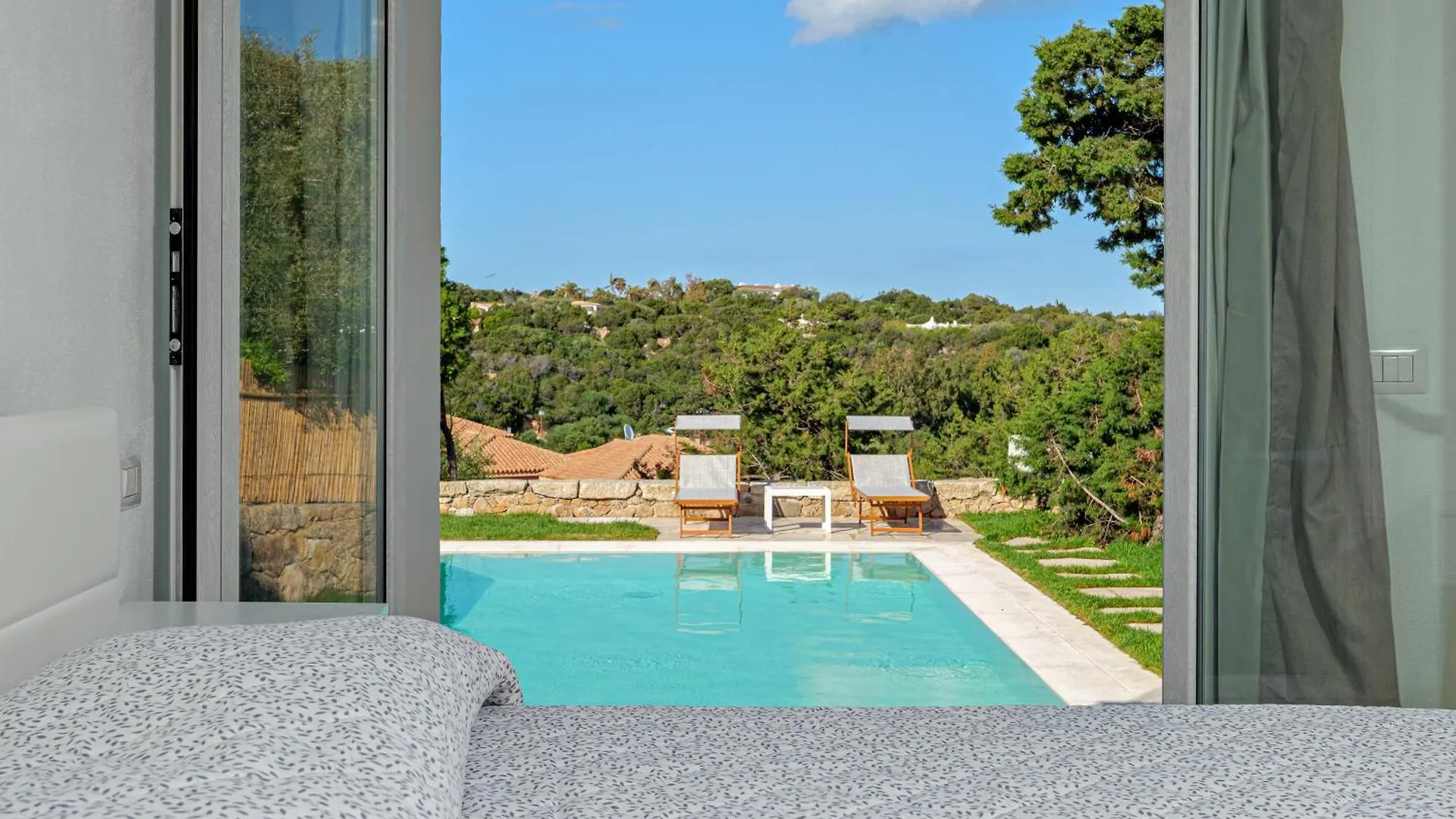 Villa La Maddalena 8&1, Vasilius Porto Cervo