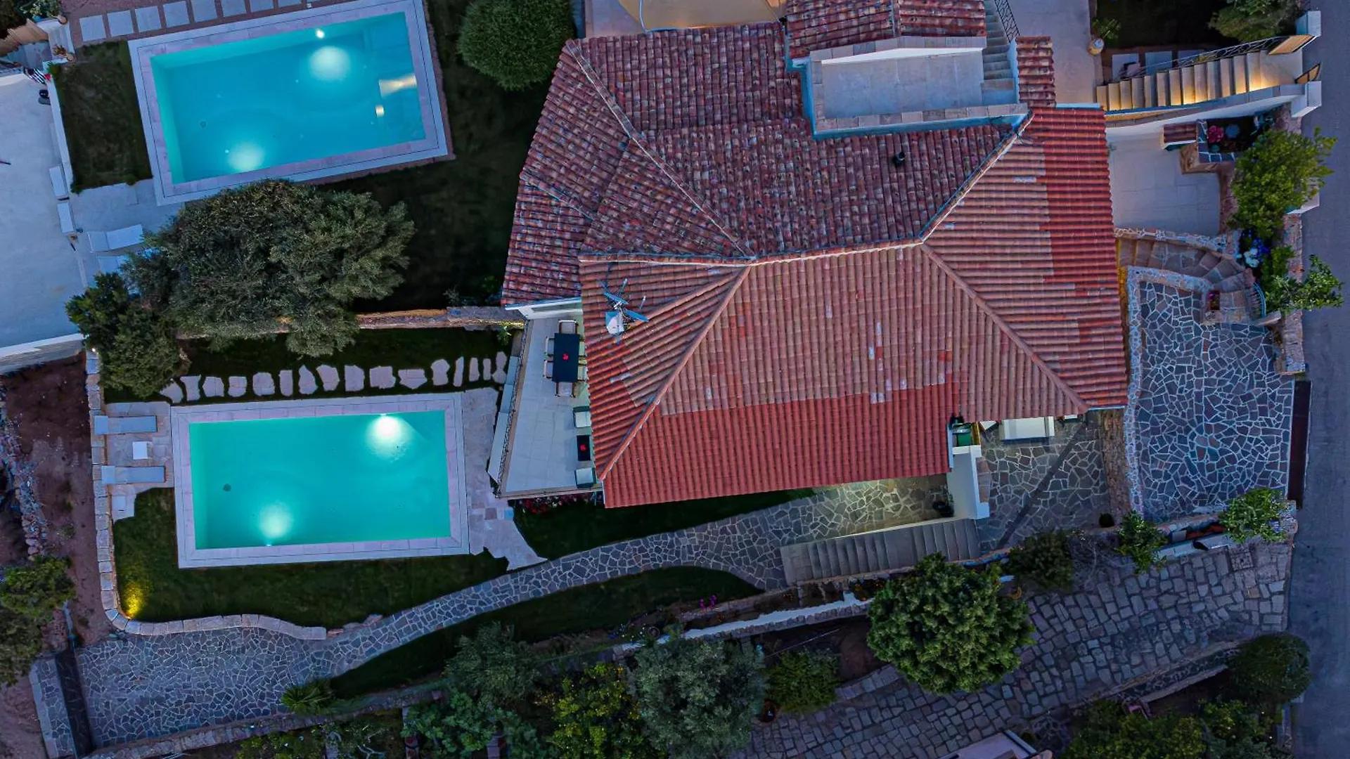 Villa La Maddalena 8&1, Vasilius Porto Cervo